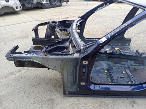 Front left quarter BMW 3 F30 16-18 on the body, blue