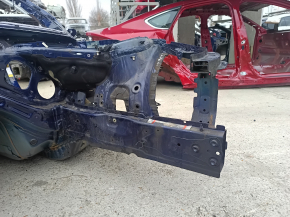 Front left quarter BMW 3 F30 16-18 on the body, blue