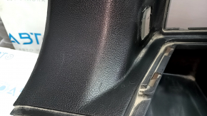 Left arch trim Nissan Rogue 14-20 black under 2 rows, worn, scratches, without plug