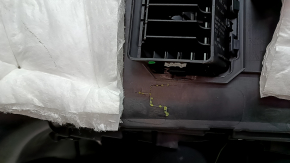 Left arch trim Nissan Pathfinder 13-18 black, Bose, scratches, broken mount