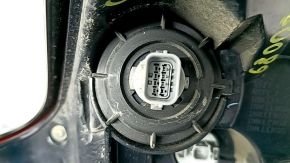 Outer wing lamp left Honda CRV 23 - broken lining mount