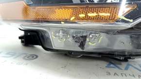 Front right headlight complete Ford Mustang mk6 18- LED, broken mount, broken guides, scratches