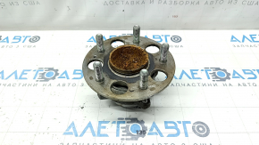 Rear left hub Honda CRV 23- FWD