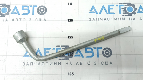 Wheel spanner Toyota Prius V 12-17 light