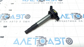 Ignition coil for Toyota Prius V 12-17
