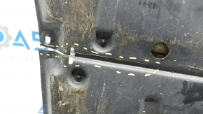 Engine protection central Toyota Prius V 12-17 tears