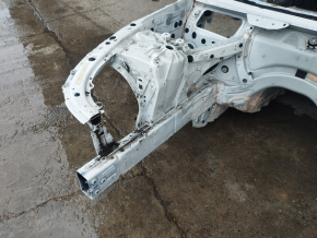 Front right quarter BMW 5 G30 17-23 white, on the body