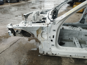 Front left quarter BMW 5 G30 17-23 white, on the body