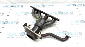 Exhaust manifold Toyota Prius V 12-17 rusty