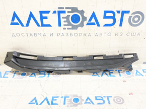 Front bumper plug left Audi Q7 16-19
