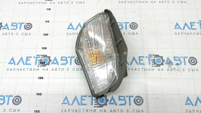 Right turn signal Toyota Prius V 12-14 prerest, sand
