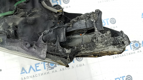 Headlight front left Toyota Prius V 12-14 complete prerest LED, melted, missing fragment, sand, scratches
