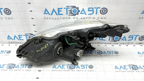 Headlight front right Toyota Prius V 12-14 complete prerest LED, sand, scratches