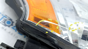 Headlight front right Toyota Prius V 12-14 complete prerest LED, sand, scratches