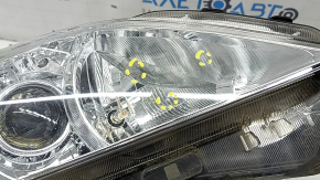 Headlight front right Toyota Prius V 12-14 complete prerest LED, sand, scratches