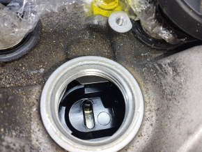 Engine 2AR-FXE Toyota Camry v50 12-14 hybrid usa 141k, oil pan dented, chip on oil filter housing