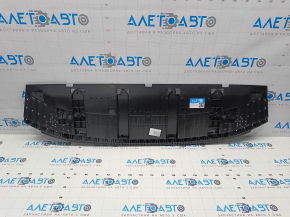 Front bumper protection central Audi Q3 8U 15
