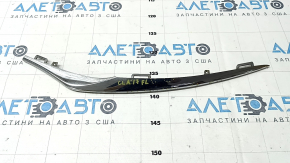Front bumper molding left Mercedes CLA 17-19 chrome, scratches, cracks, sand, broken mount