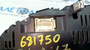 Instrument cluster Mercedes CLA 250 17-19 48k screen coating defect