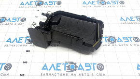 Mercedes CLA 14-19 Underhood Fuse Box Cover