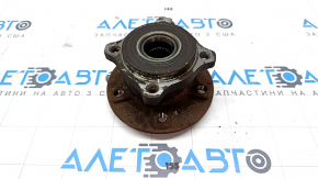 Rear left hub Mercedes CLA 14-19 AWD rusty