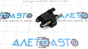 Fuel pressure sensor Mercedes CLA 250 14-19 on the fuel line