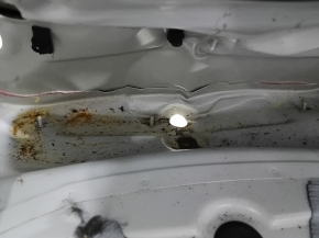 Mercedes CLA 14-19 trunk trough on the body, dented