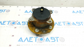 Rear right hub Mazda CX-30 20-21 FWD