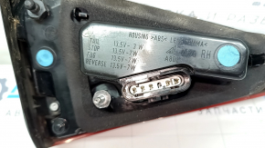 Light inside trunk lid right Alfa Romeo Giulia 17-19 scratches