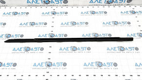Molding door-glass central front right Alfa Romeo Giulia 17-19 black, scratches