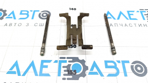 Brake pad mounting bracket front left Alfa Romeo Giulia 17- set