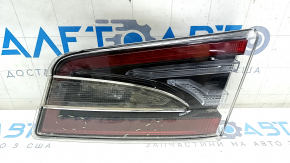 Light inside trunk door right Tesla Model S 12-20 scratches