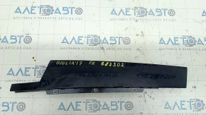 Door trim side front right Alfa Romeo Giulia 17- scratches