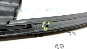 Tesla Model S 12-20 Front Right Door Seal Fastening Torn