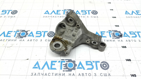Engine mount bracket left Alfa Romeo Giulia 17- 2.0T RWD