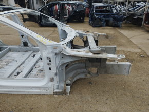 Front right quarter Tesla Model S 16-20 rest AWD, aluminum panel, on the body, white