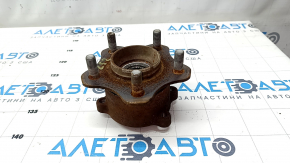 Rear left hub Nissan Murano z52 15- AWD rusty