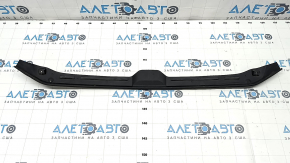 Central bonnet seal Audi A4 B9 17 - broken mount