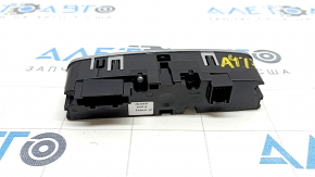 Audi A4 B9 17 rear climate control with heated seats, scratches on glass