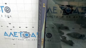Rear glass Ford Fusion mk5 19-20 scratches on glass