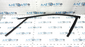 Front right glass seal Audi A4 B9 17-