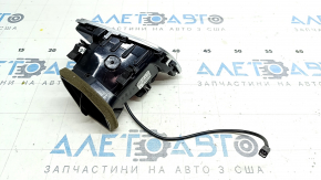 Air duct deflector left Audi A4 B8 08-16 broken mount