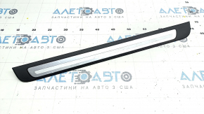 Door sill outer front left Audi A4 B8 08-16 sedan chrome, bump, scratches