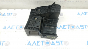 Underhood fuse box housing VW CC 12-17