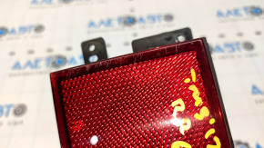Reflector right Tesla Model S 12-20 scratches, broken guide