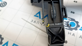 Audi A4 B9 17 radiator grille mount - broken mount