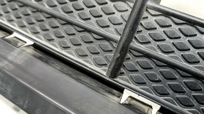 Front bumper grille central Porsche Macan 15-18 structure, for parking sensors, without camera and radar, sand