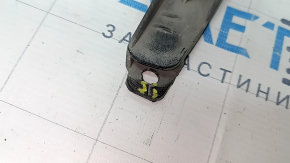 Rear bumper lip Porsche Macan 15-21 structure, cracks in fasteners