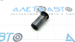 Porsche Macan 15- Center Console Charging Port