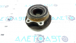 Rear right hub Porsche Macan 15-18 rusty